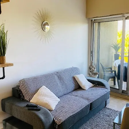 Apartment Cote D'azur - Piscine - Tennis Villeneuve-Loubet
